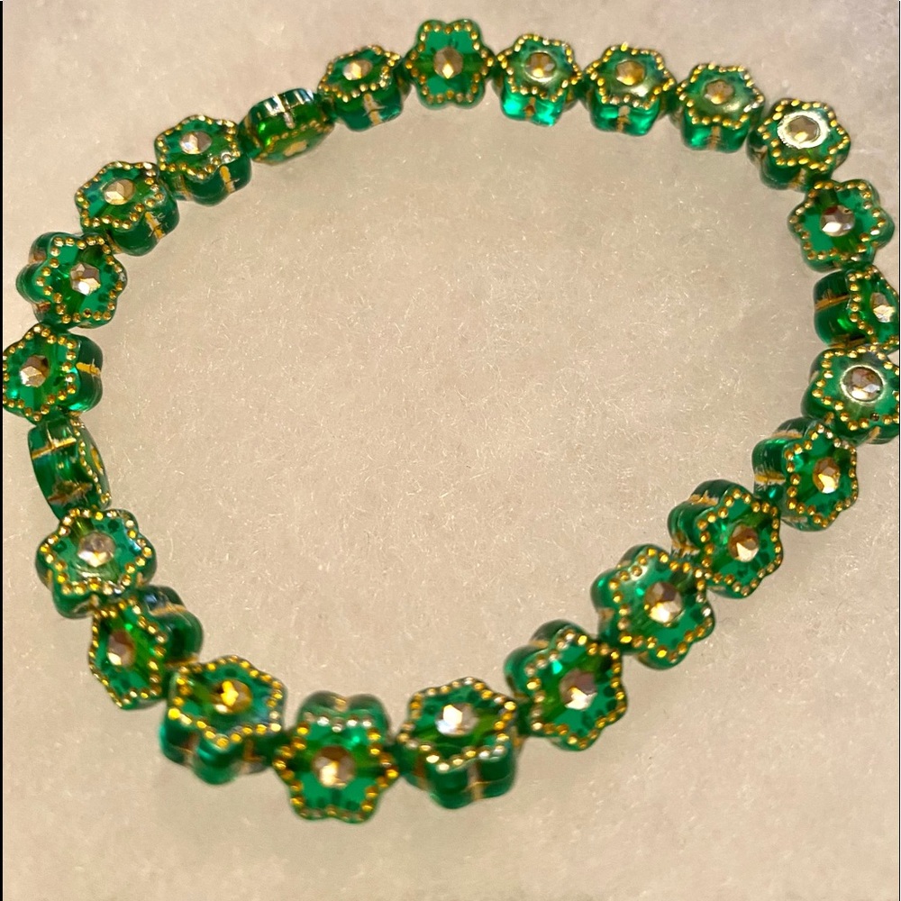 Emerald Green stretch Bracelet🔥